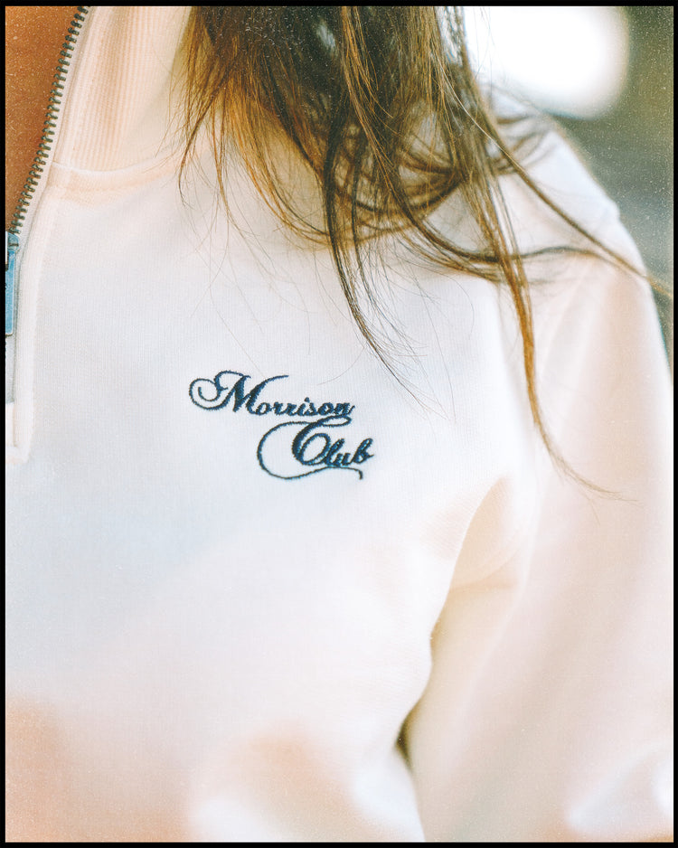  [woman]